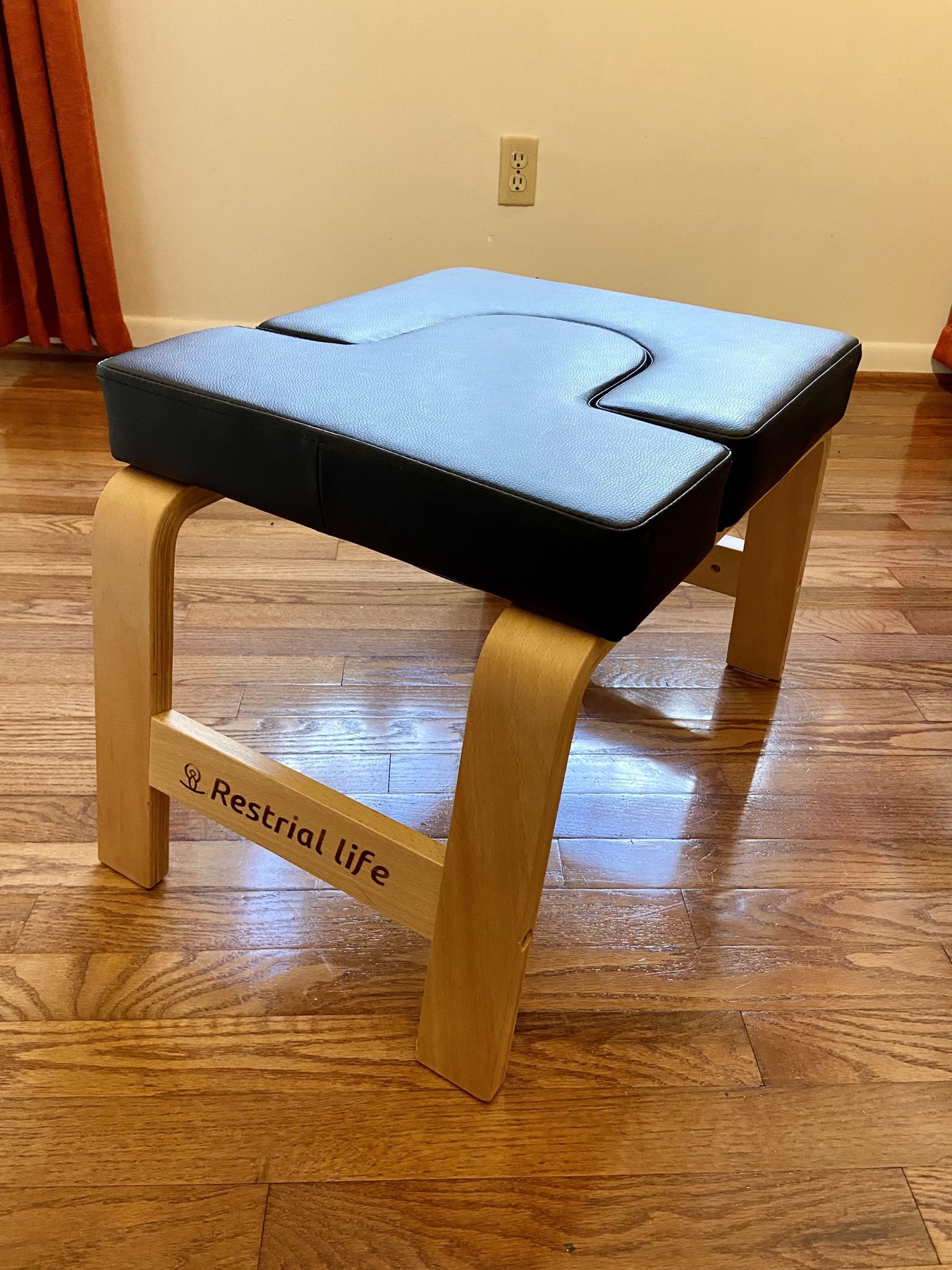 Yoga Headstand Bench
