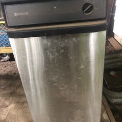 Jen-Air Trash Compactor 