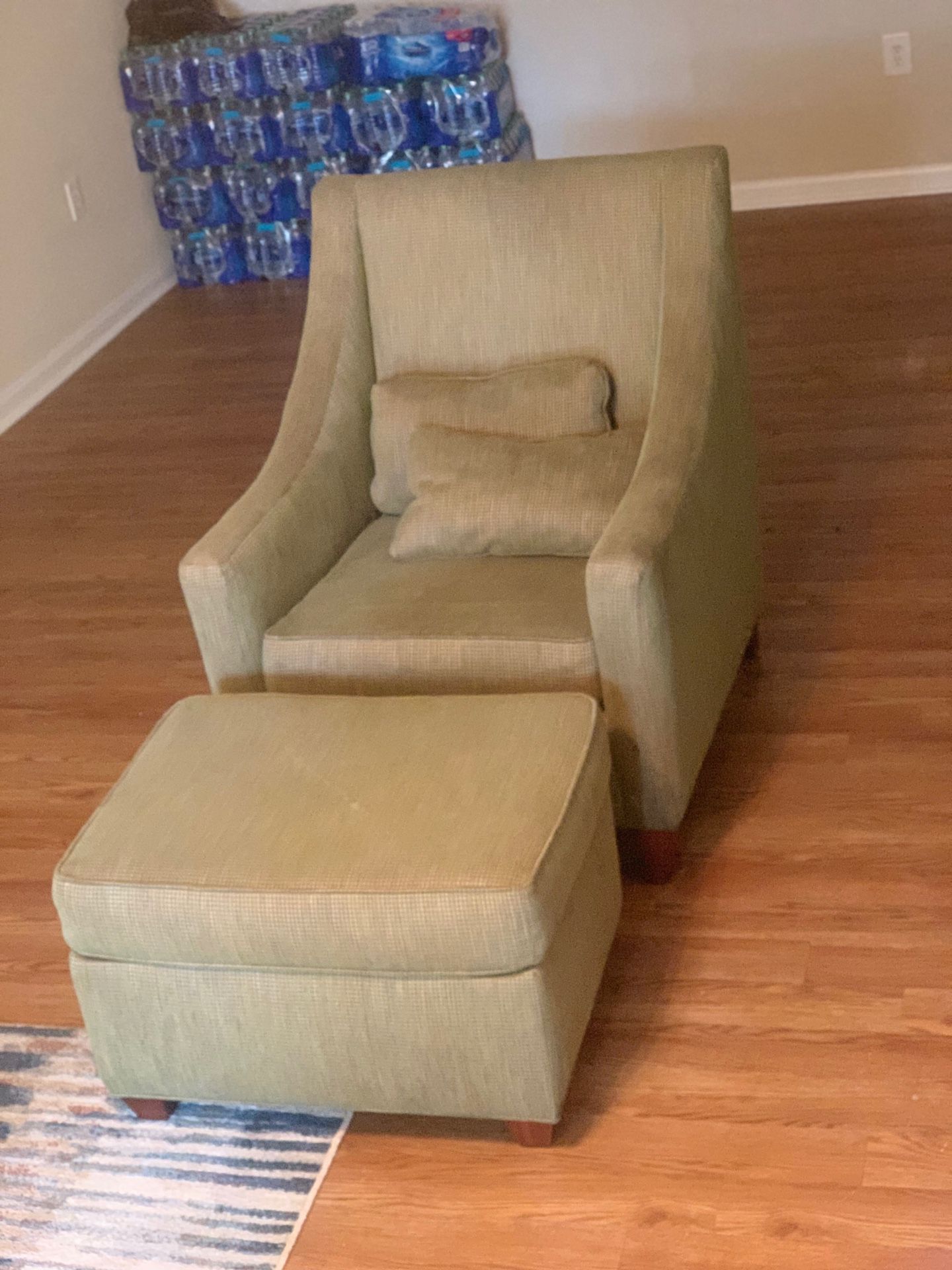 Olive Chair w/ Ottoman & Pillows