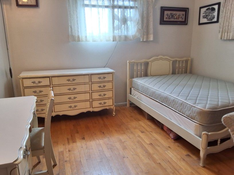 Dixie Bedroom Set