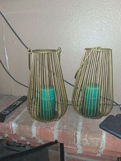 Gold lantern