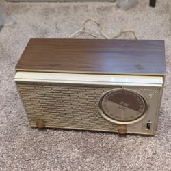 Vintage Zenith Radio