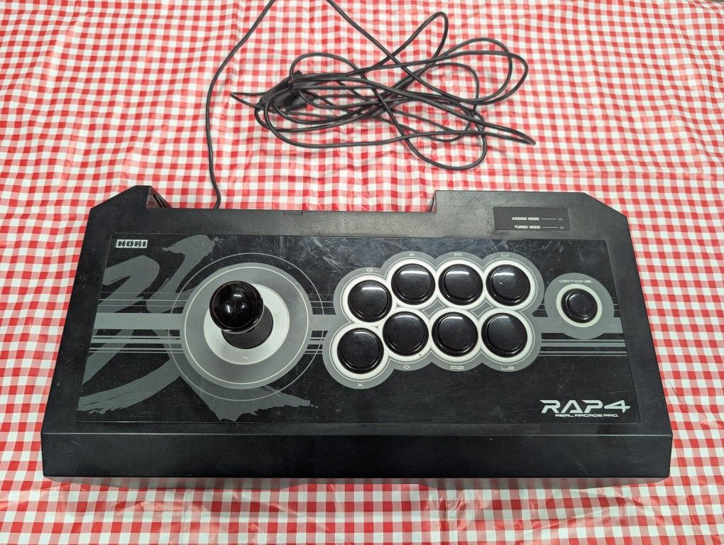 Arcade Fighting Stick (PS4 + PS5)