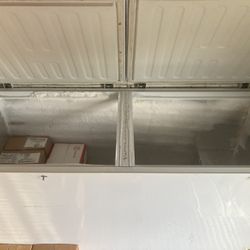 Chest Freezer 