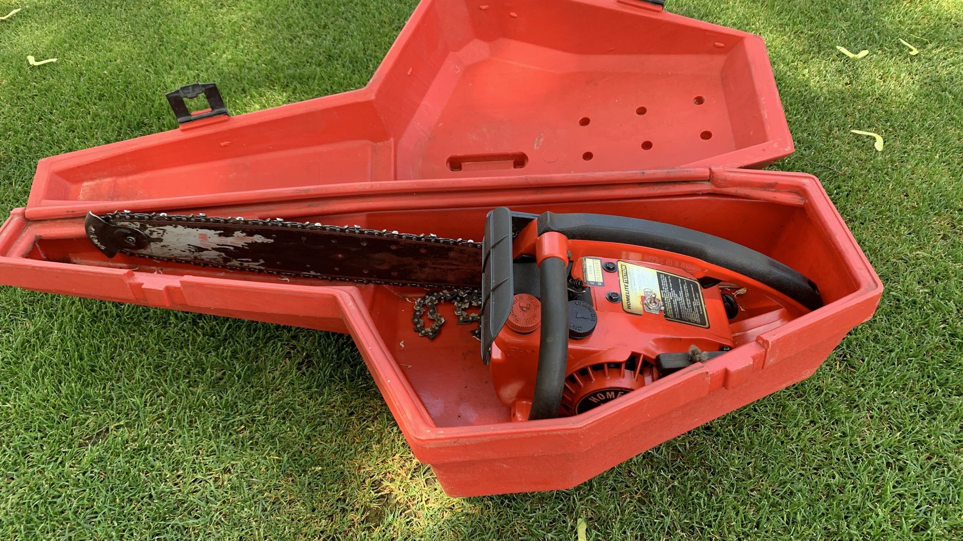 Homesite Chain Saw Textron 16”