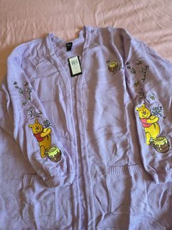 Disney Hot Topic Winnie the Pooh knitted sweater