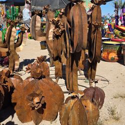 🌺Rustic Metal Saguaros,Agaves & Barrel Cactus🌵PLANTERS 🌹