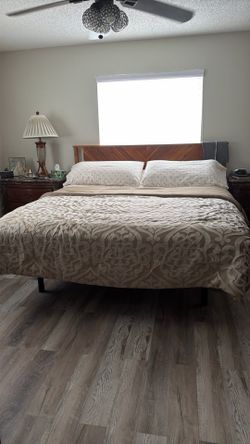 King size bedroom set for sale