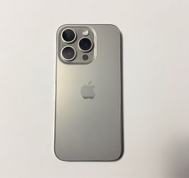iPhone 15 pro 256gb unlocked