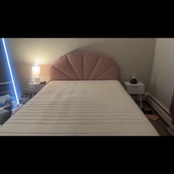 Queen Bed And Mattress 