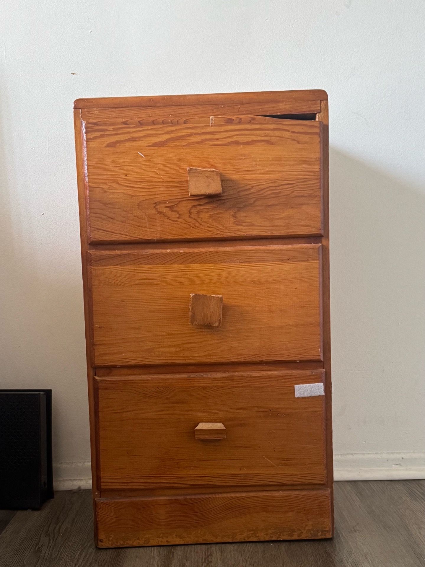 Night stand