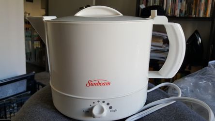 Sunbeam Hot Pot Express 32 ounce for Sale in Laguna Beach CA OfferUp