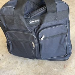 New Duffle Bag With Wheels 