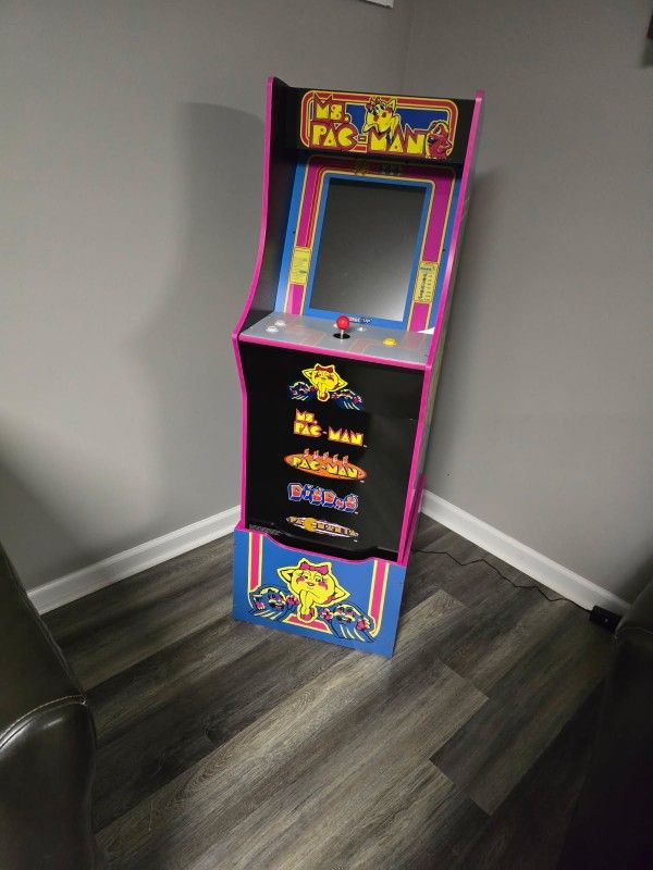 Full Size Ms Pacman