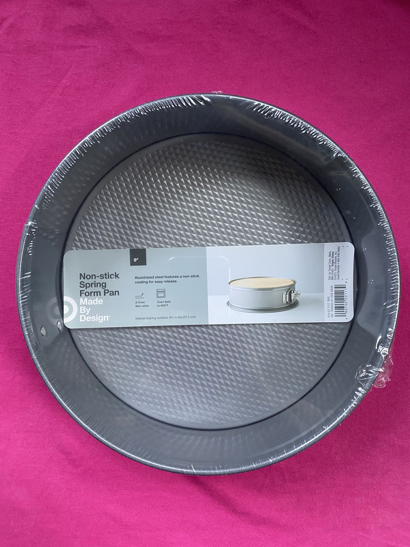 Target 9 Inch Spring Form Pan - New In Package