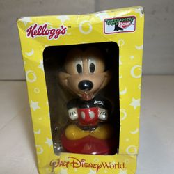 Mickey Mouse Vintage 7” Bobble Head Figure Keebler 2002 New Boxed