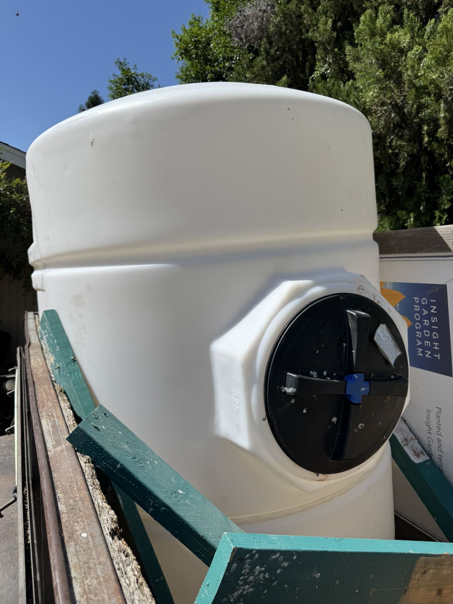 525g Tanks