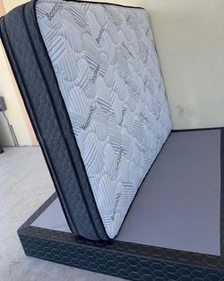Set full size sleeping beauty double size mattress and box spring