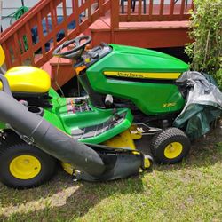 John Deere Lawnmower X350