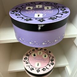 Porcelain Plates / Cups