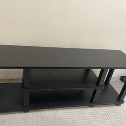 Tv console 