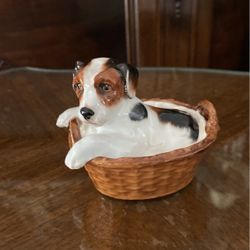 Dog/hound Porcelain Figurine - Royal Doulton