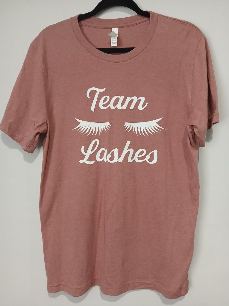 Team Lashes. Pink Graphic T-Shirt. Women Size Large.