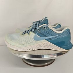 Size 9 US women's Nike Metcon 3 training shoes