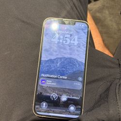 Apple IPhone 13 Pink 128gb Unlocked Very Good Condition No Cracks 