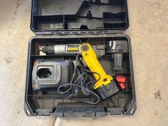 Dewalt 7.5 volt screw gun