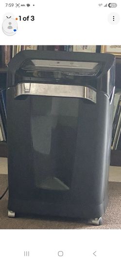 Staples cross cut shredder <anti jam light blinks red>