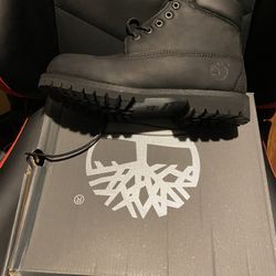 Men’s Black Timberland Boots!