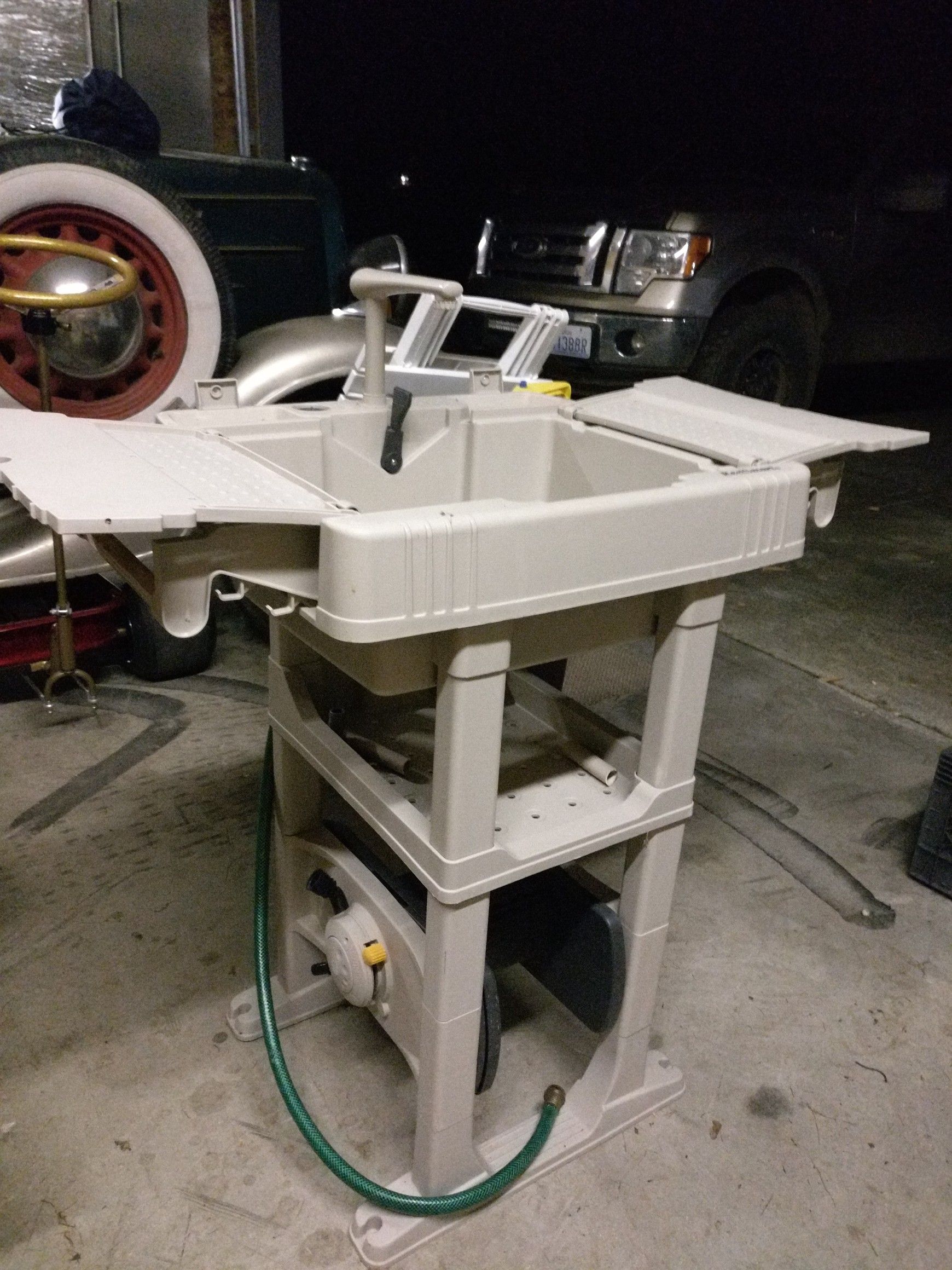 ReelSmart outdoor sink