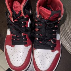 Jordan 1 Satin Snake Skin Size 2.5