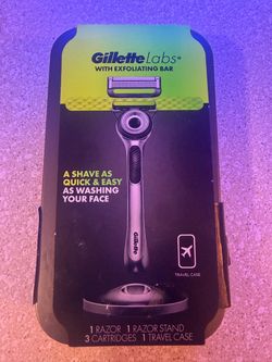 GILLETTE COMBO SET INCLUDES 1 RAZOR, 1 RAZOR STAND, 3 CARTRIDGES AND STEEL CASE BOX! NEW! Please check my more listings!