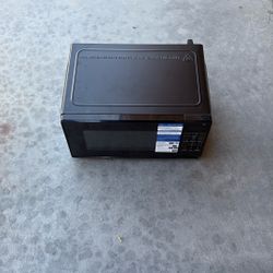 Microwave Oven