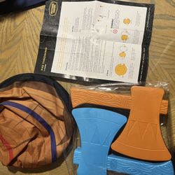 Axe Throwing Indoor/ Outdoor $18