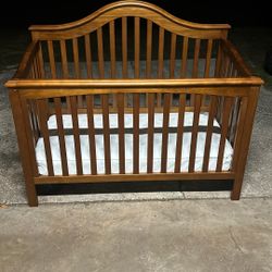 Baby Crib Jenny Lind