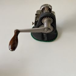 Singer Hand Crank Pinker Vintage