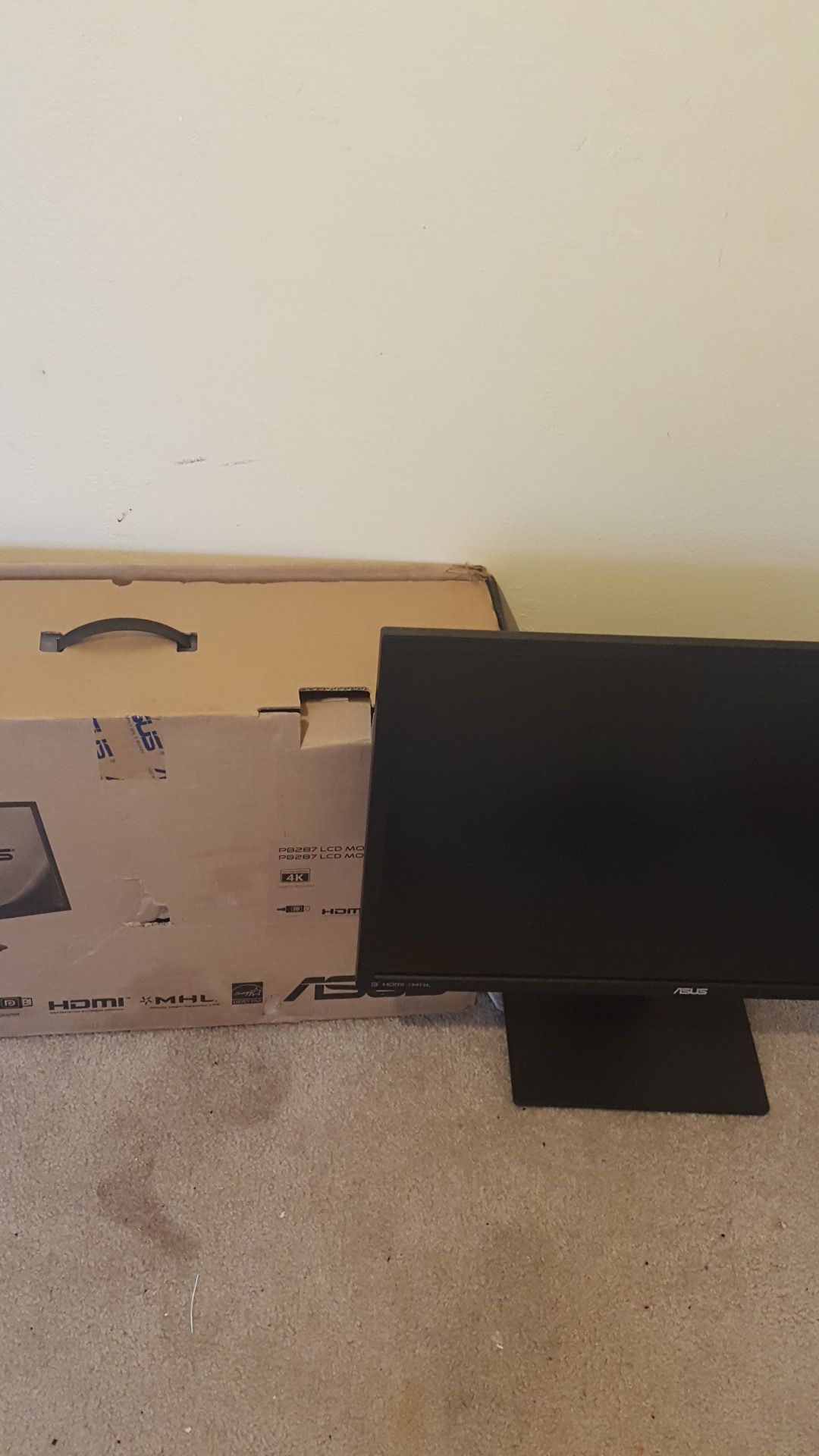 ASUS 1 Ms 4K performance gaming monitor for parts