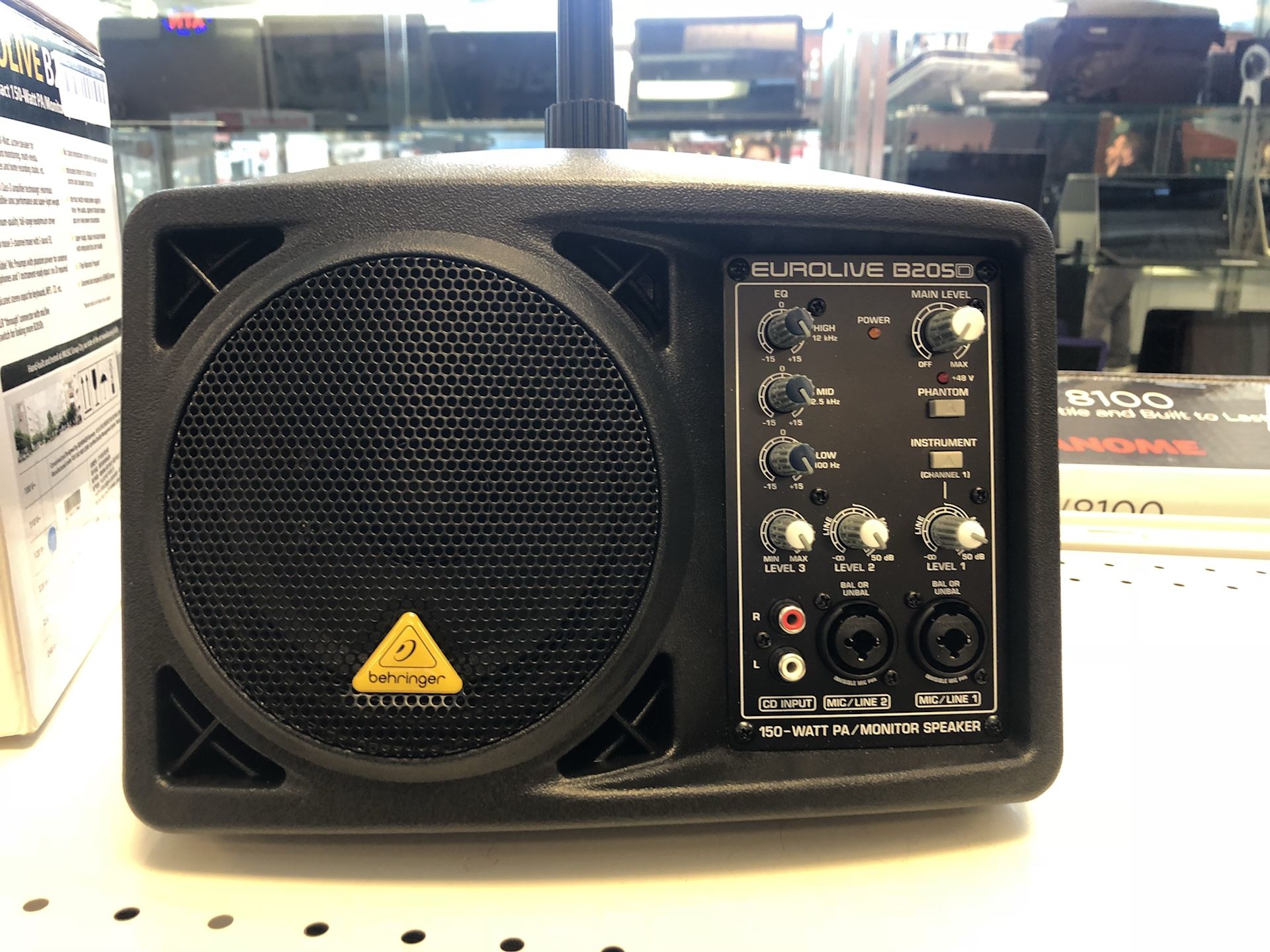 Behringer Eurolive B205D Ultra-Compact 150-Watt PA/Monitor Speaker System