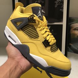 AIR JORDAN 4 RETRO LIGHTING SIZE 10.5