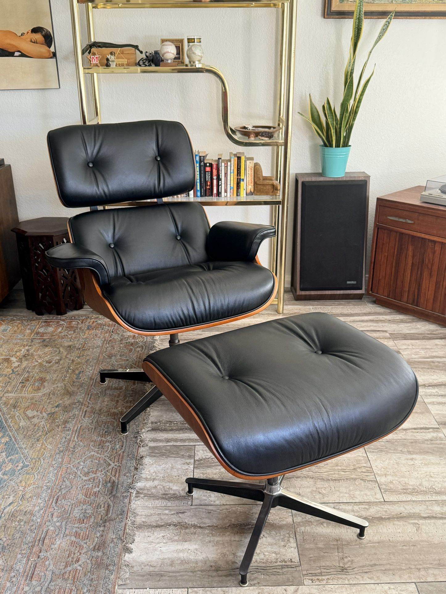 Eames Style Lounge Chair