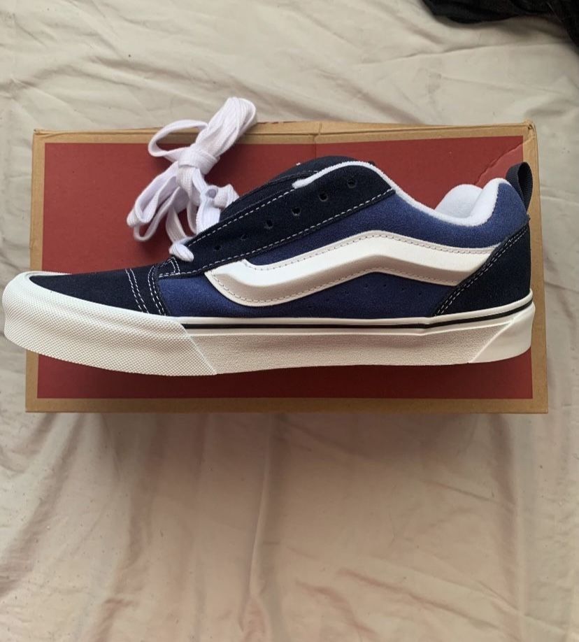 KNU SKOOL VANS / US Mens 9.5 