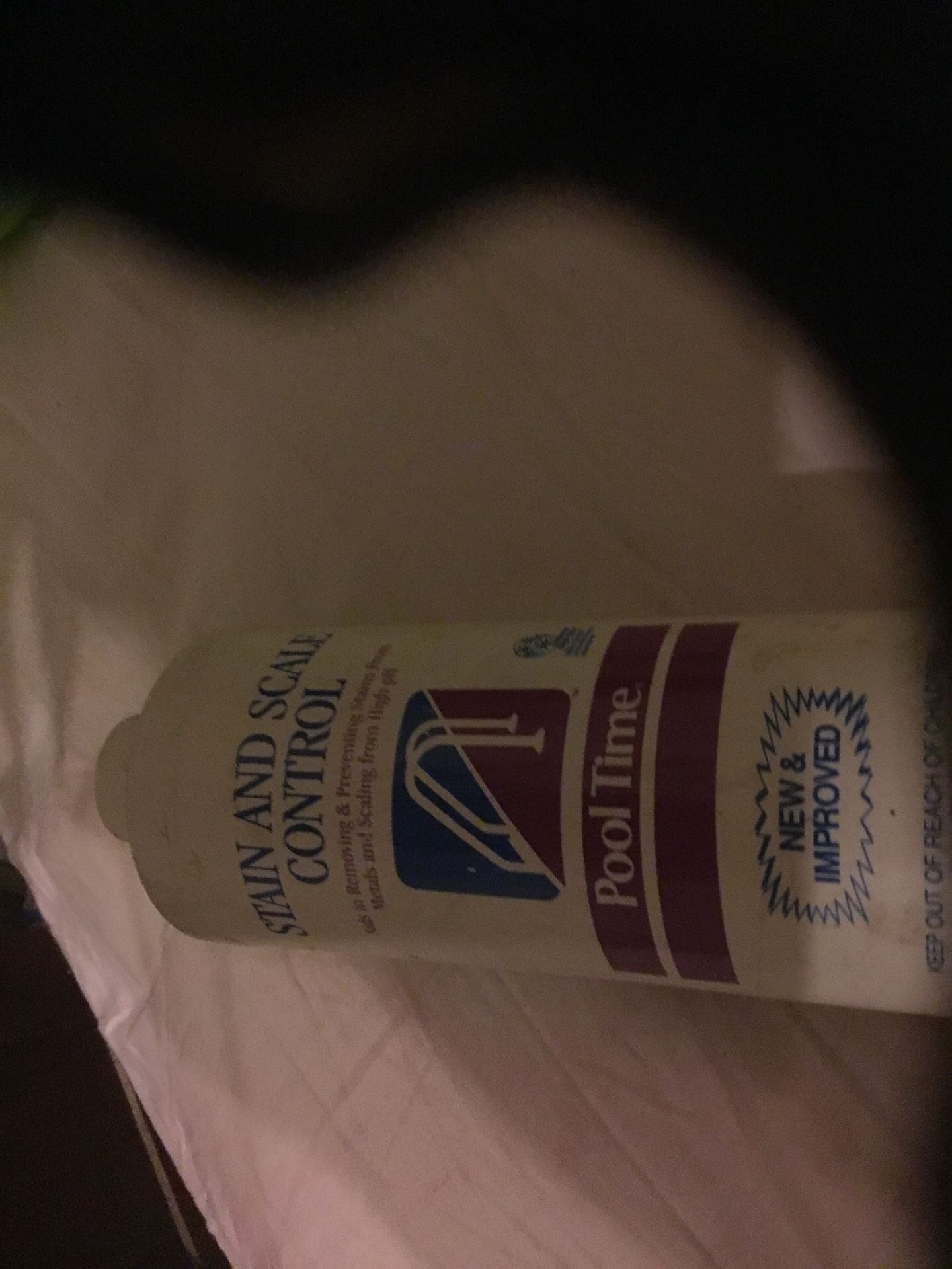 Stain and scale control for pools brand new sealed