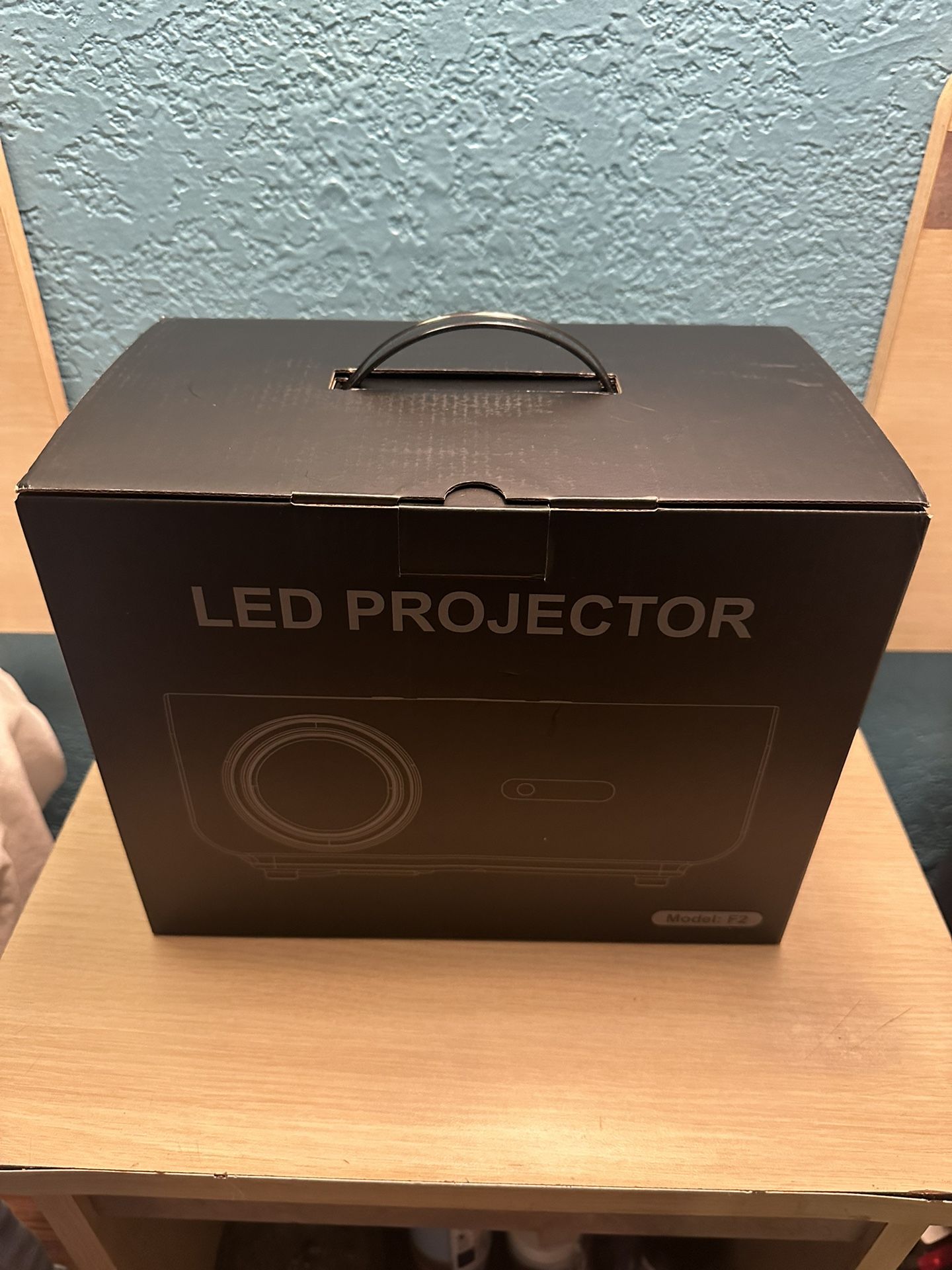 LED Bluetooth Projector
