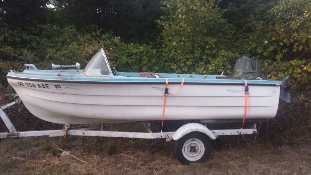 1966 Seaswirl boat