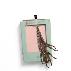 Sophisticated Style Necklace.  