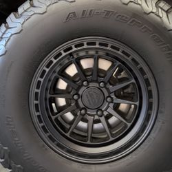 Lock Baja Wheels Ford F-150 Raptor