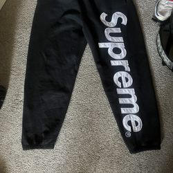 Supreme Pants 
